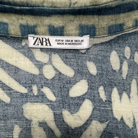 NWOT Zara Button Down Tribal Print Blouse Sz M - Picture 3 of 3